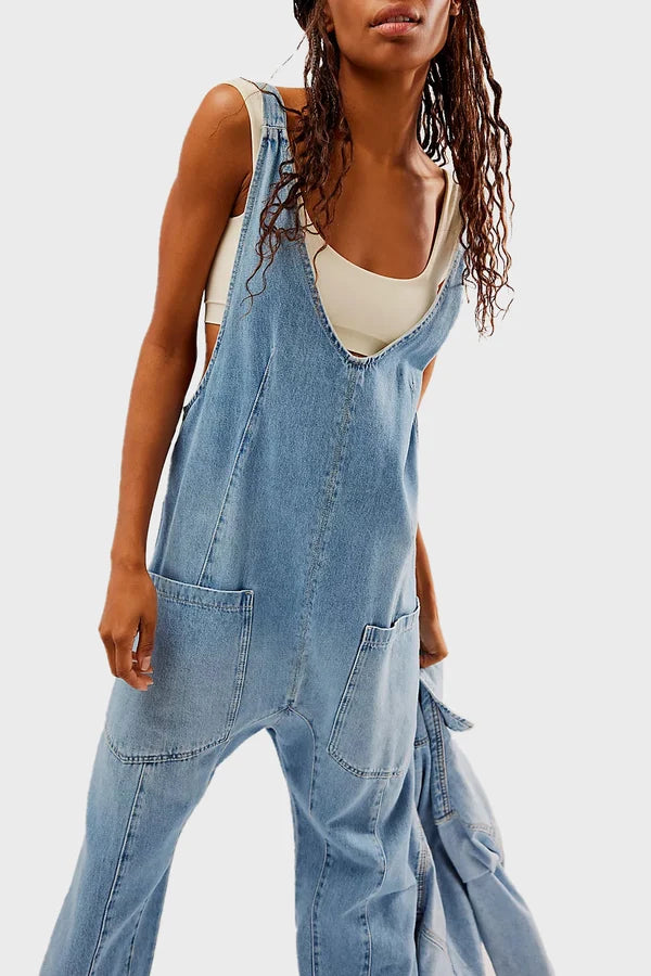 Women's Sleeveless Jumpsuit - V-Neck Loose Fit - Casual Lightweight with Pockets