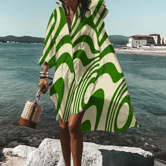 Bold Wave Pattern Loose Fit Shirt Dress