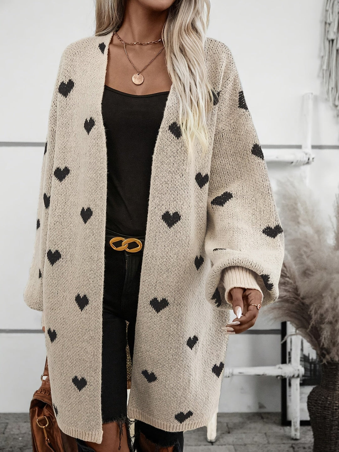 Women’s Cardigan – Wool Knit – Oversized Fit – Open Front – Heart Pattern – Long Sleeve