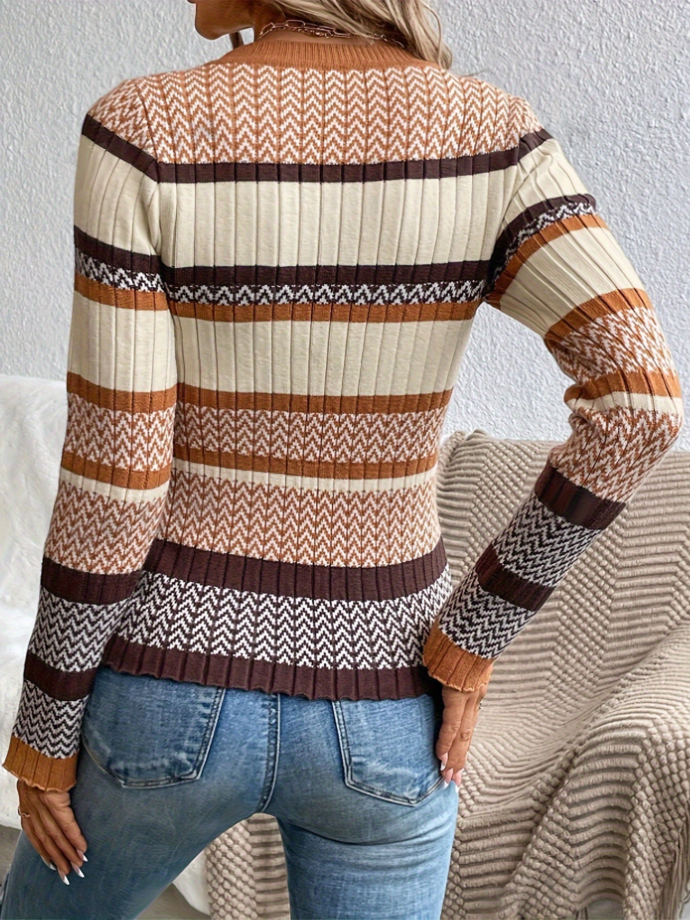 Women's striped round neck knitted top