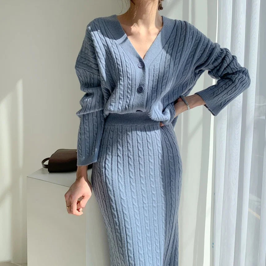 Women's narrow two-piece set knitted sweater