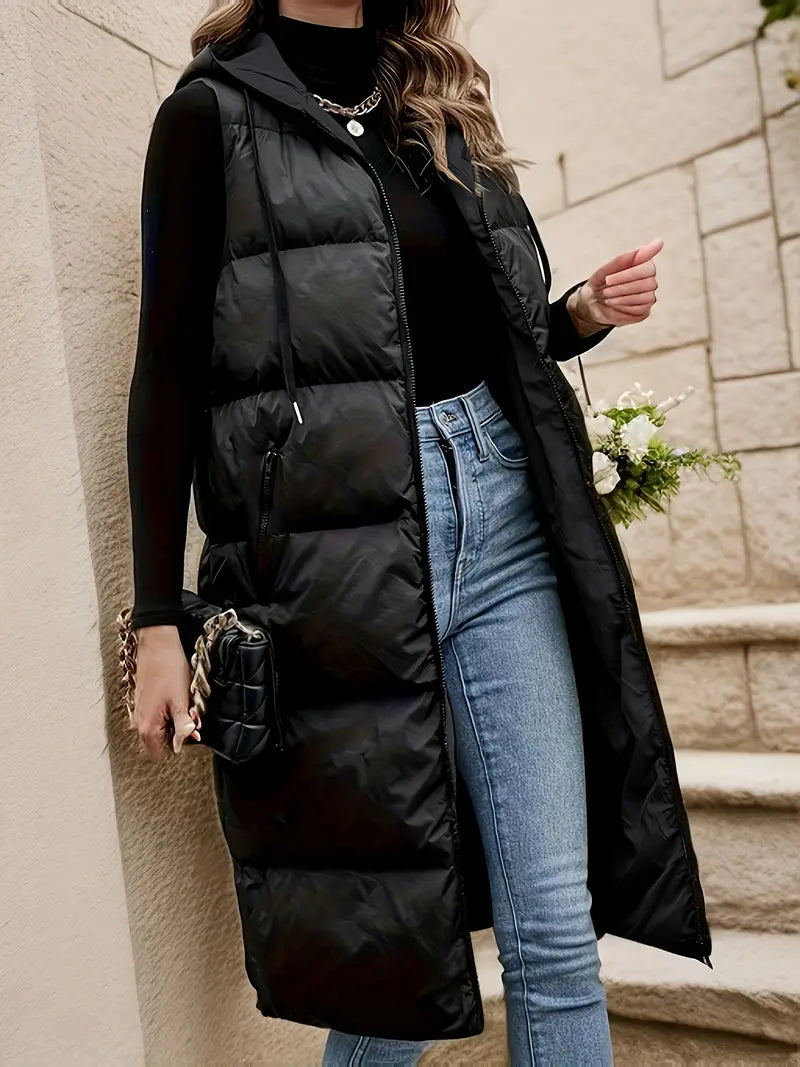 Women's zippered hooded jacket with drawstring and slant pockets
