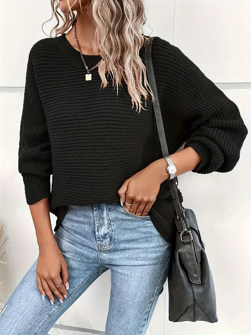 Women's elegant round neck sweater with batwing sleeves