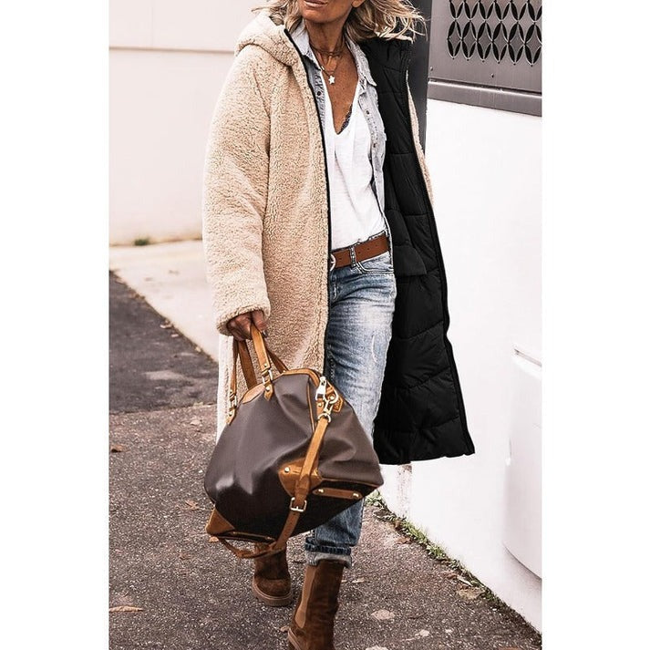 Women's long, comfortable coat