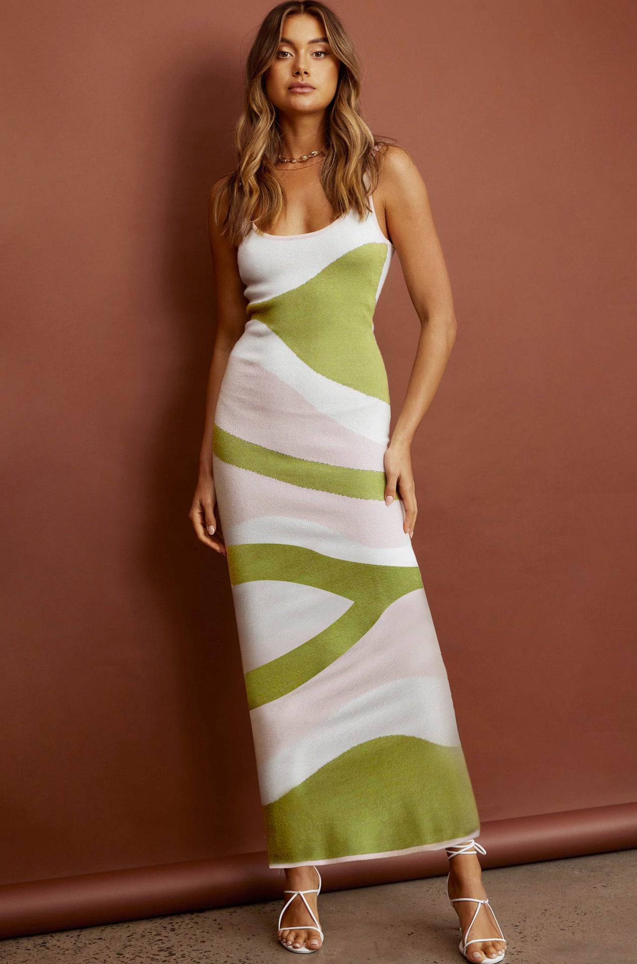 Women's Maxi Dress - Sleeveless - Abstract Pattern