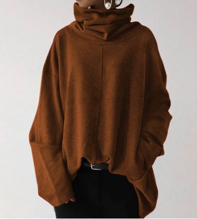 Women's long sleeve turtleneck sweatshirt with pockets