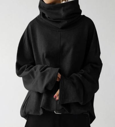 Women's long sleeve turtleneck sweatshirt with pockets