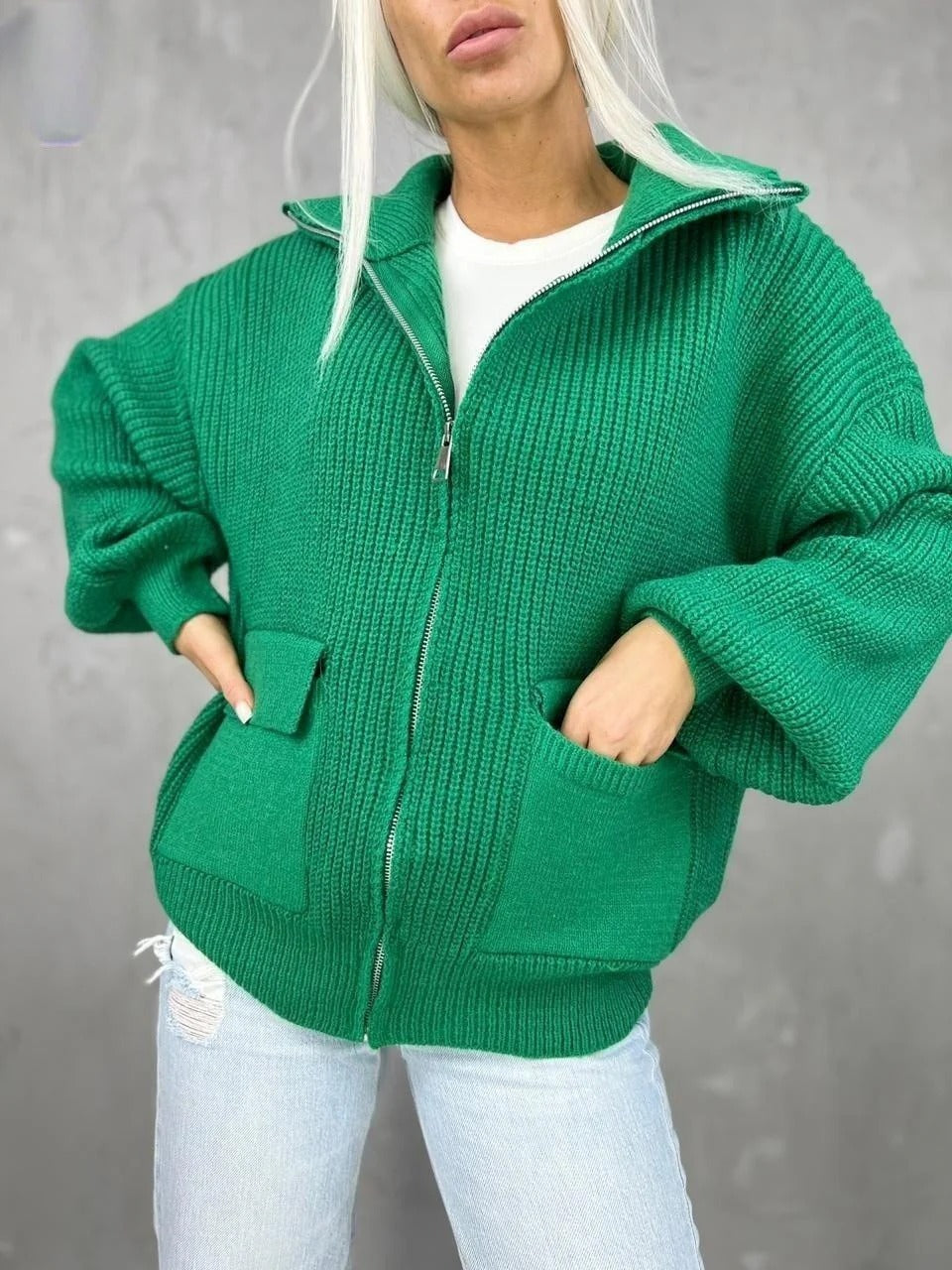 Women’s Knit Jacket – Relaxed Fit – Wool Blend – Ribbed Texture – Zip Front – Flap Pockets