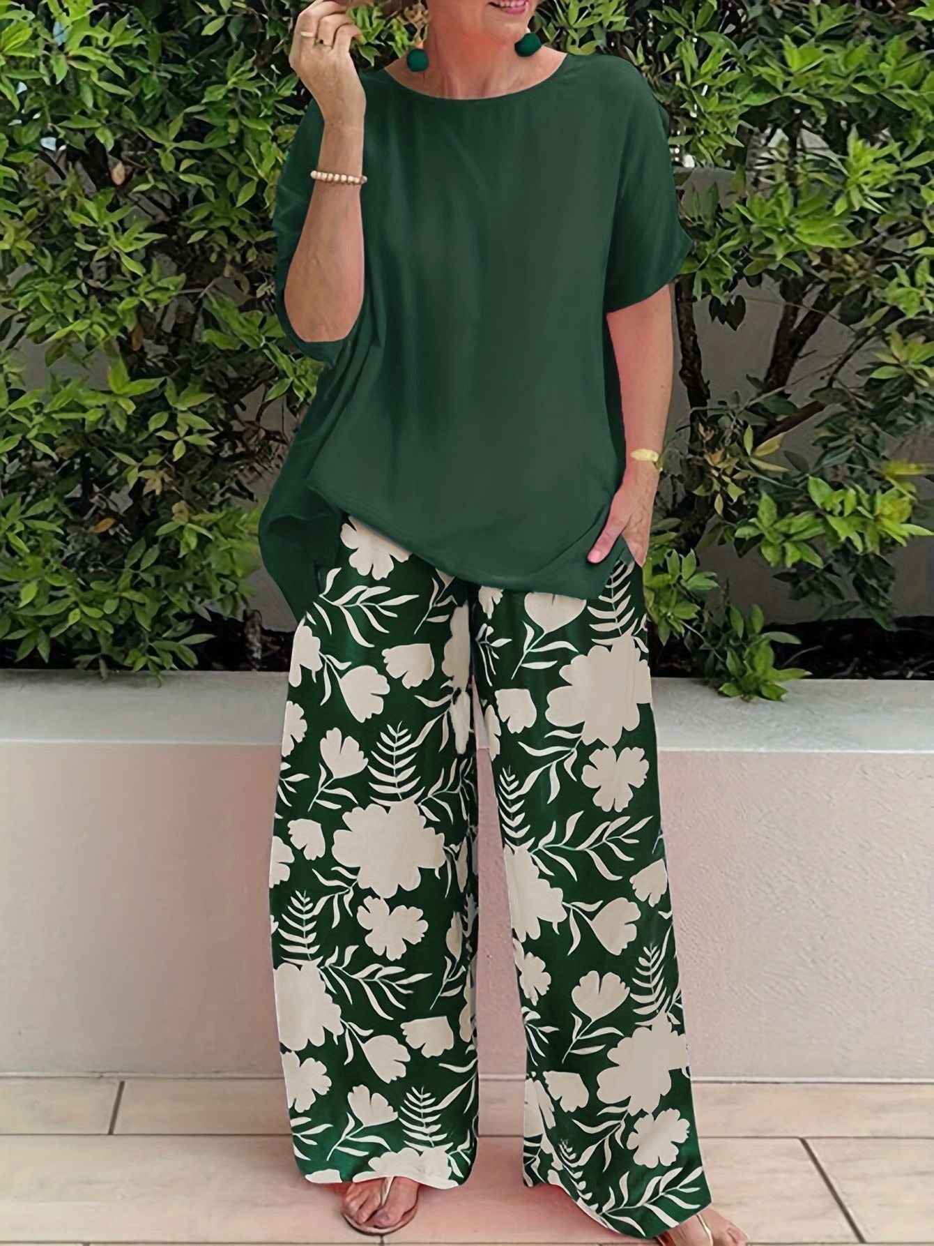 Women’s Two-Piece Wide Leg Pants Set – Relaxed Fit – Floral Print
