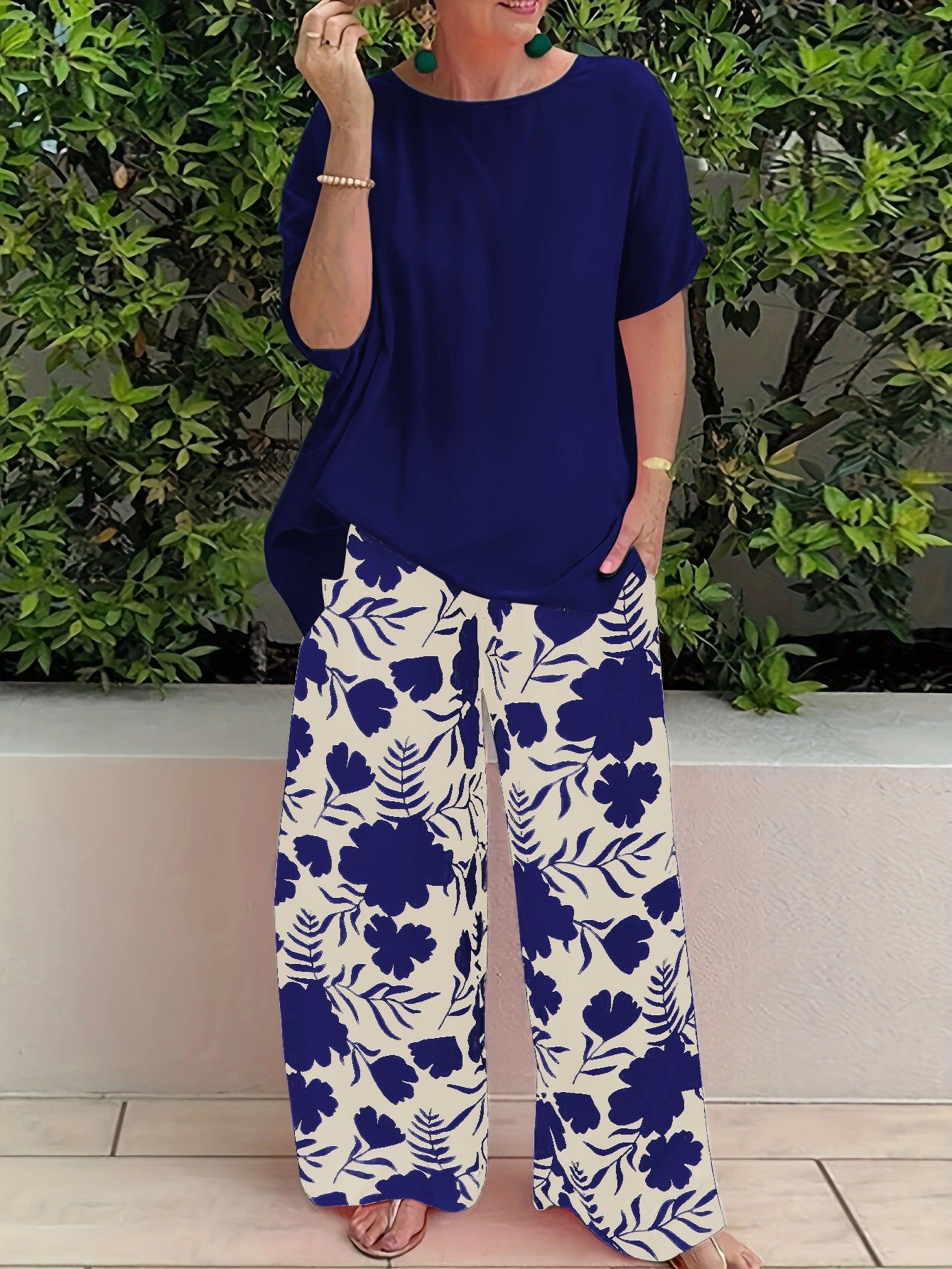 Women’s Two-Piece Wide Leg Pants Set – Relaxed Fit – Floral Print