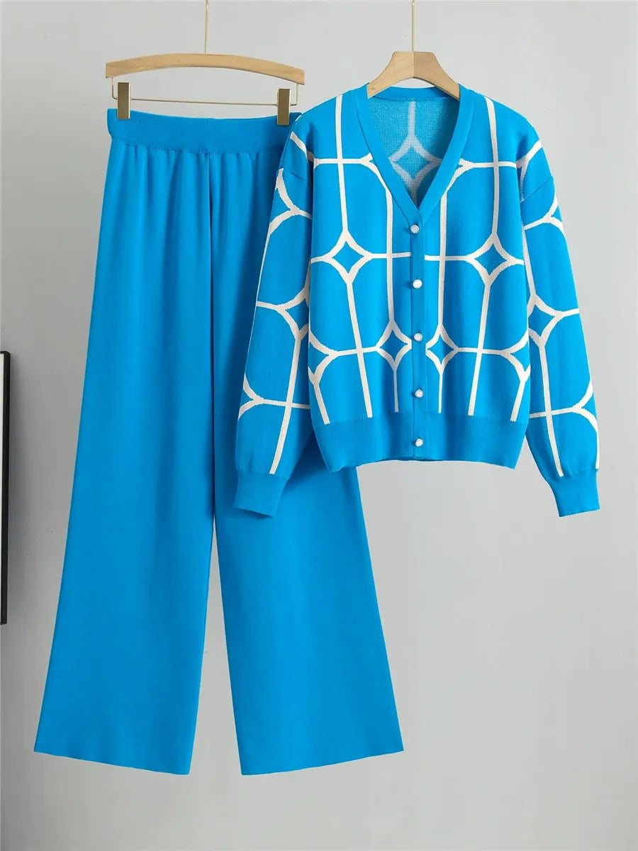 Women’s Two-Piece Knitted Set – V-Neck Cardigan – Geometric Pattern – Wide-Leg Pants