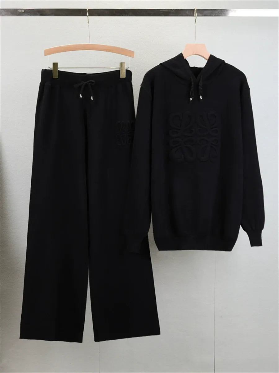 Women’s Two-Piece Knit Lounge Set – Oversized Hooded Sweater – Wide-Leg Drawstring Pants