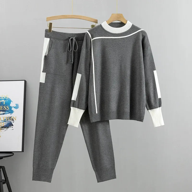 Women’s Knitted Two-Piece Set – Relaxed Fit – Mock Neck Top – Drawstring Pants – Ribbed Hems