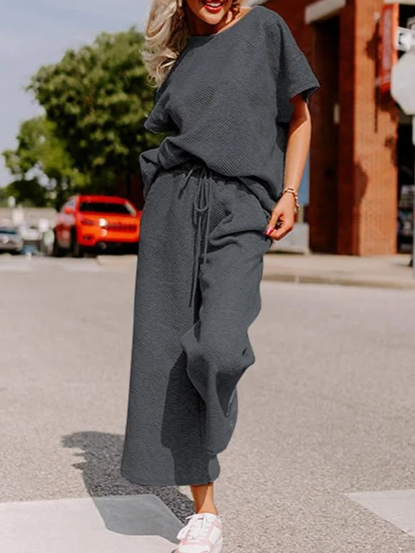 Women’s Two-Piece Set – Soft Knit – Relaxed Fit – Short Sleeve Top and Wide-Leg Pants