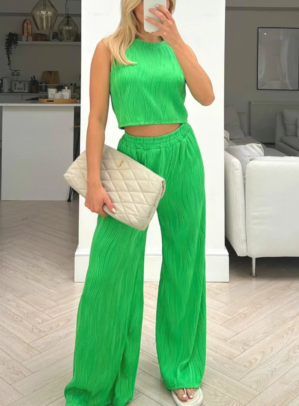 Women’s Two-Piece Set – Ribbed Knit Sleeveless Crop Top – High-Waisted Wide Leg Pants