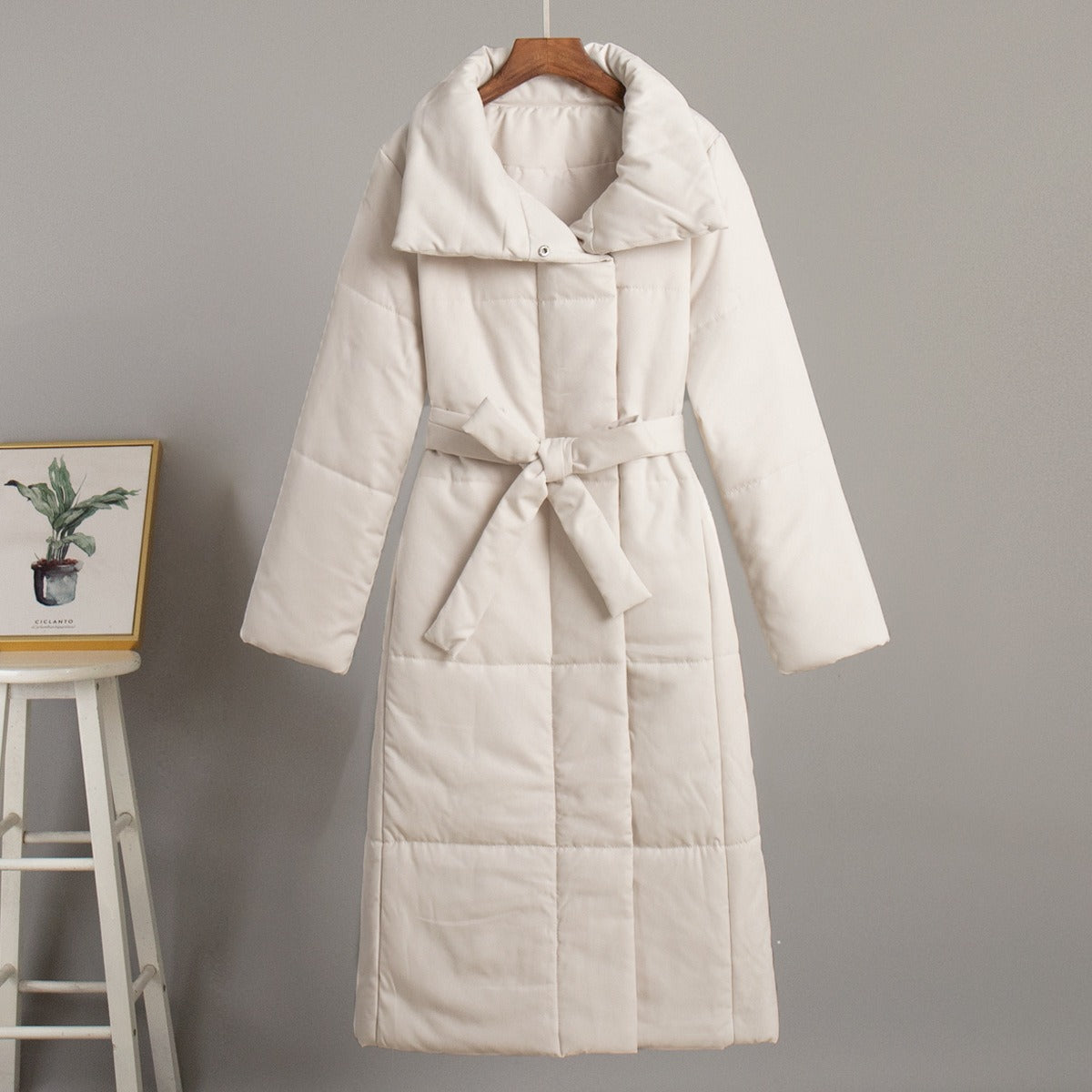 Women’s Long Puffer Jacket – Quilted Oversized Fit – Stand Collar – Snap Closure