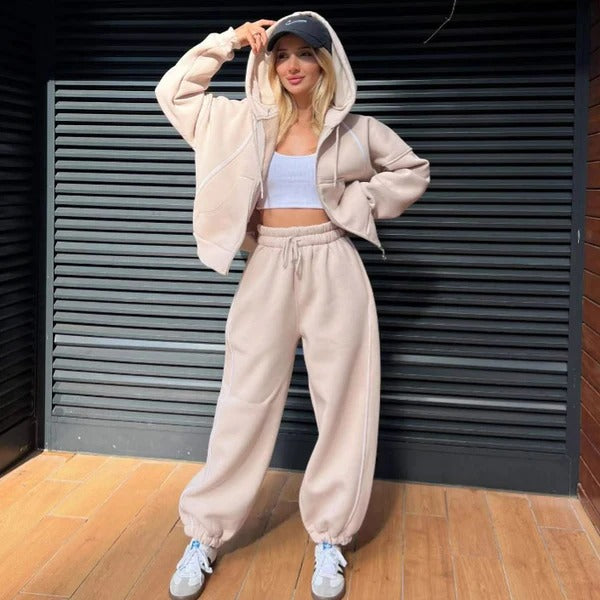 Women’s Two-Piece Hoodie and Jogger Set – Oversized Fit – Cotton Fleece – Ribbed Cuffs