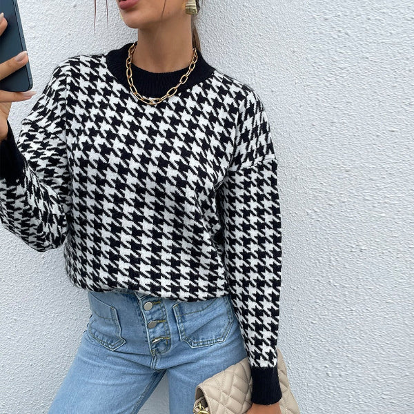Women’s Pullover Sweater – Relaxed Fit – Houndstooth Knit – Ribbed Trim – Casual Style