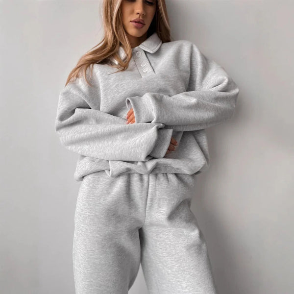 Women’s Sweatshirt – Relaxed Fit – Fleece Texture – Collared – Long Sleeve Casual Top