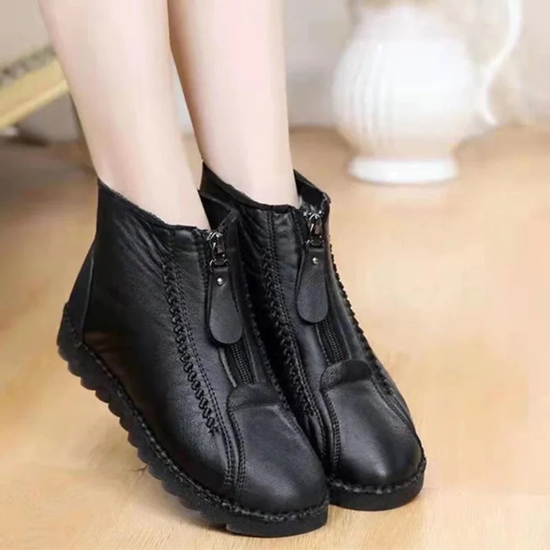Women’s Ankle Boots – Leather Look – Front Zipper – Chunky Sole – Casual Fit
