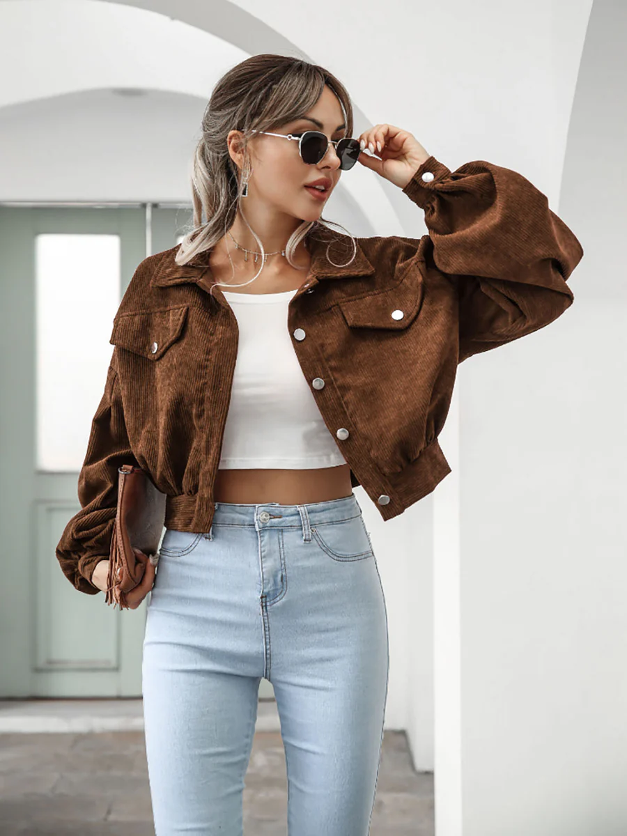 Stylish cropped jacket for women