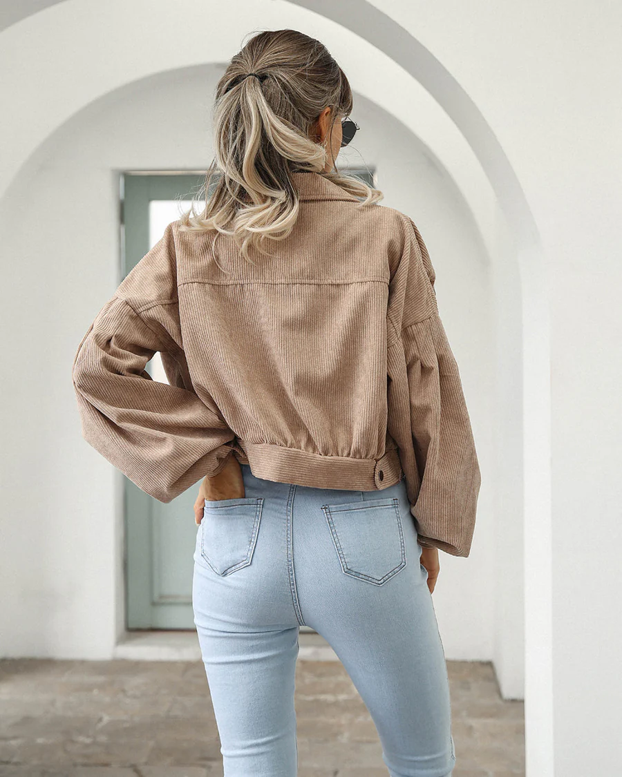 Stylish cropped jacket for women