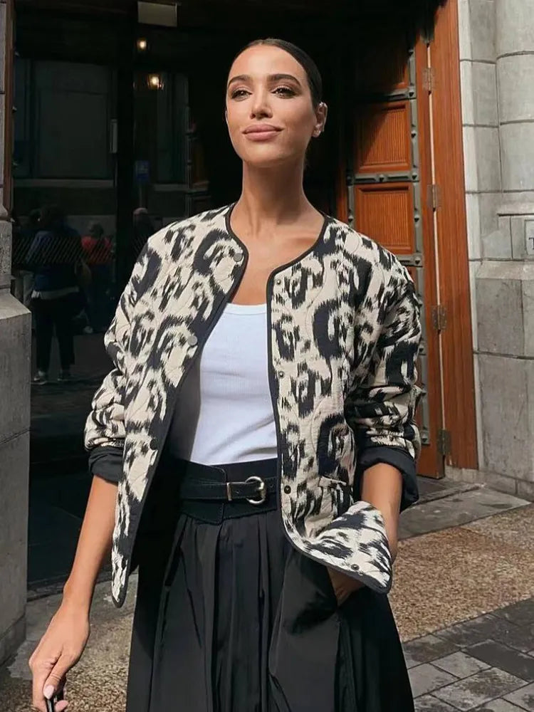 Trendy oversized black and white jacket for women