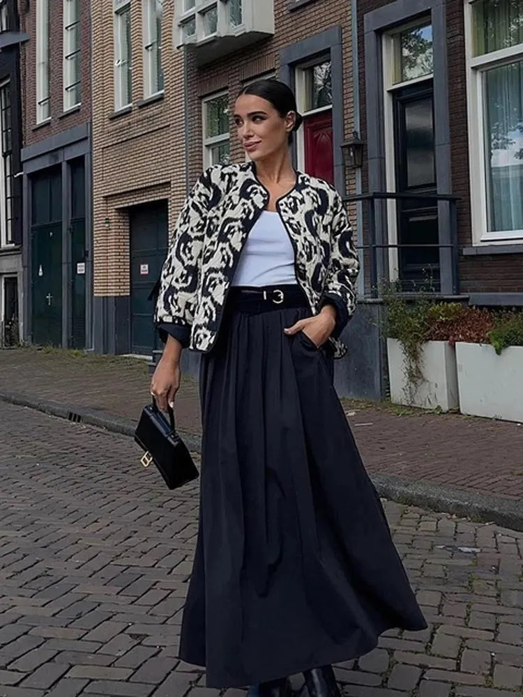 Trendy oversized black and white jacket for women