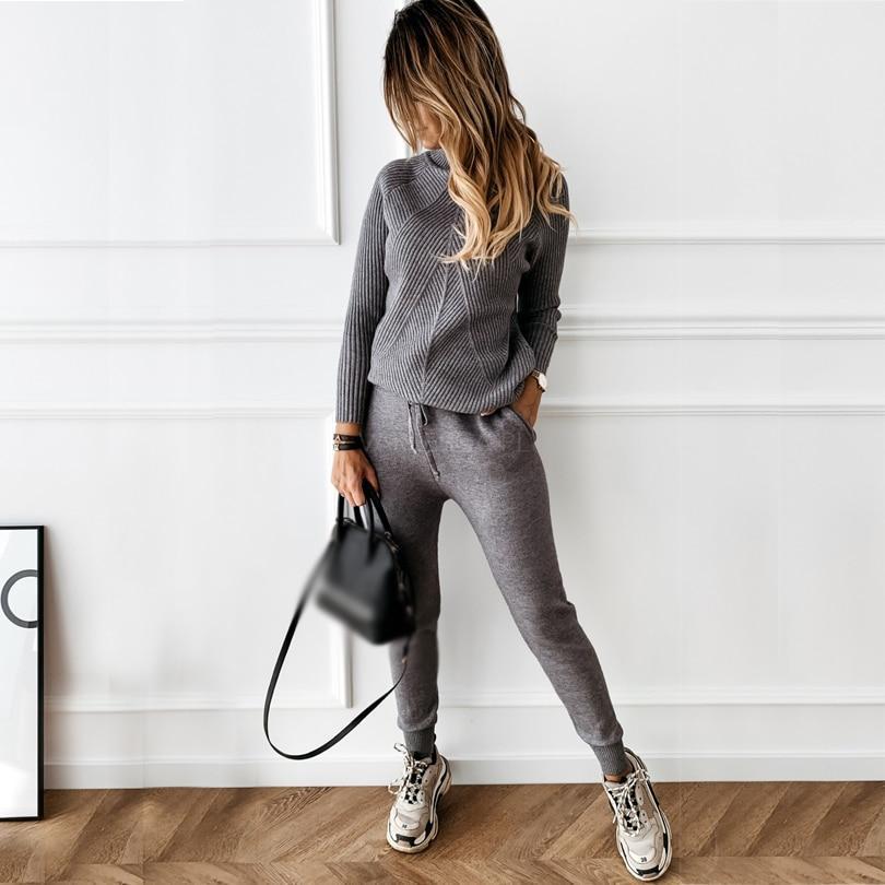 Women's high collar casual sweater set