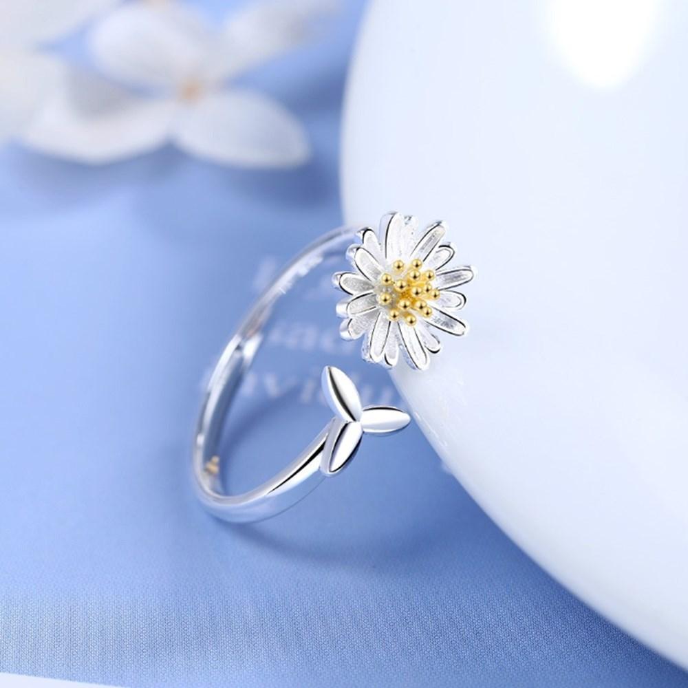 Adjustable Sunflower Radiant Ring