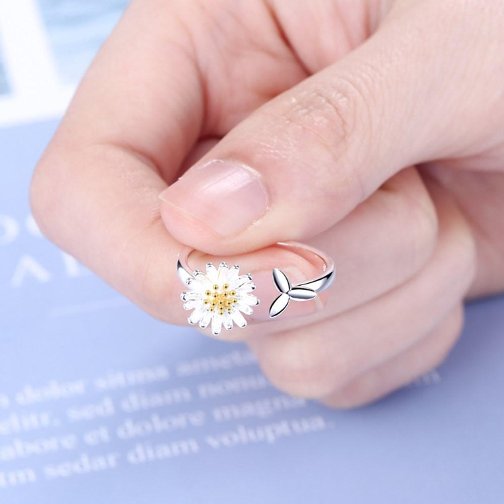 Adjustable Sunflower Radiant Ring
