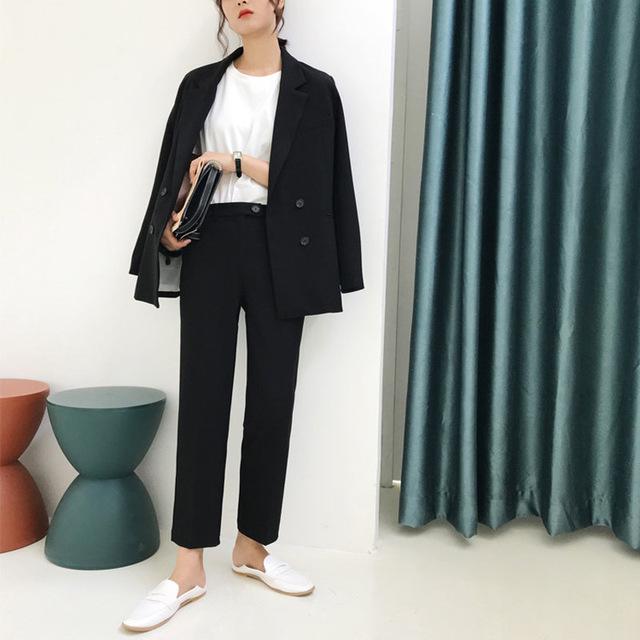 Women's loose style suit jacket and pants