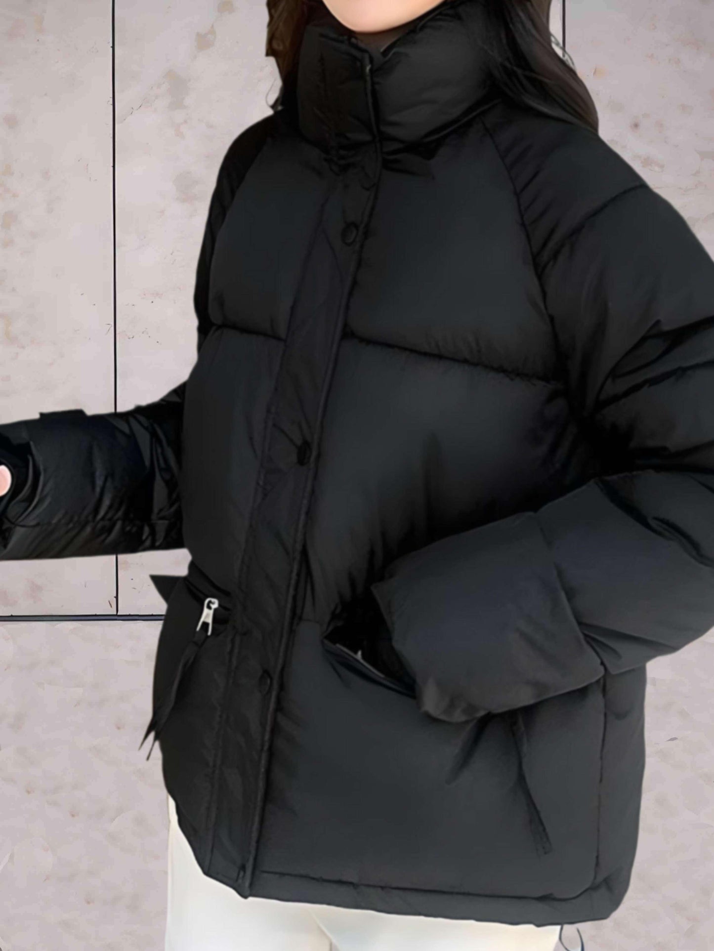 Women's parka jacket with stand-up collar and double closure