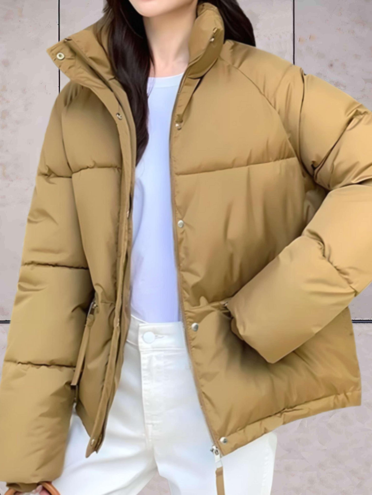 Women's parka jacket with stand-up collar and double closure