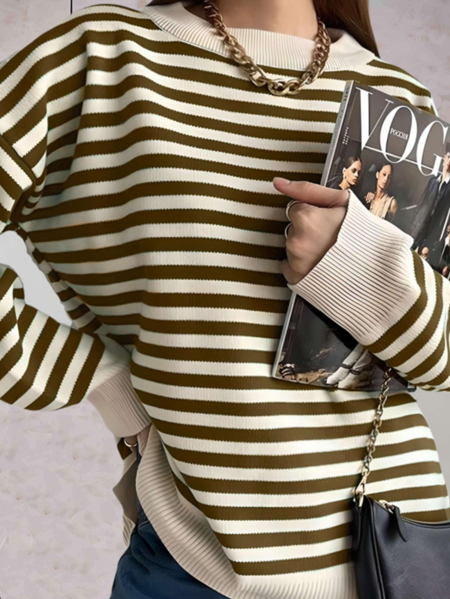 Women’s trendy oversized sweater with round neck