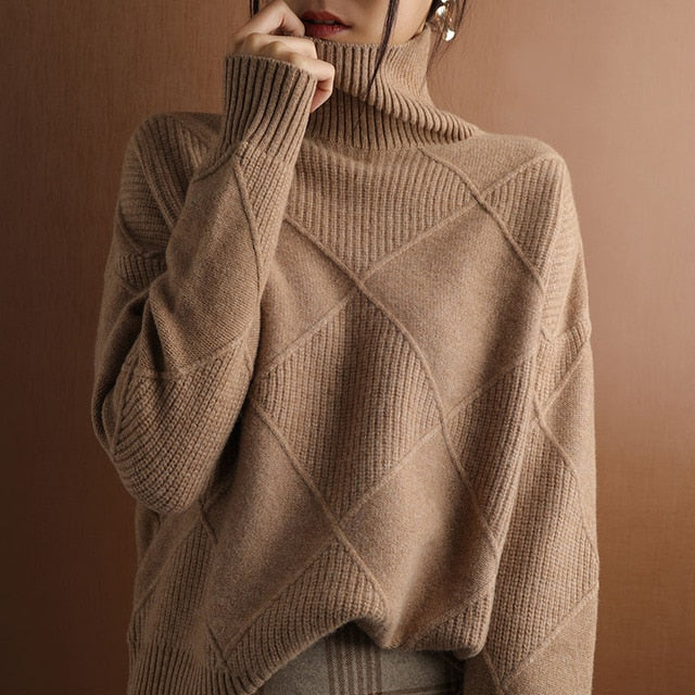 Diamond Pattern Casual Turtleneck Sweater