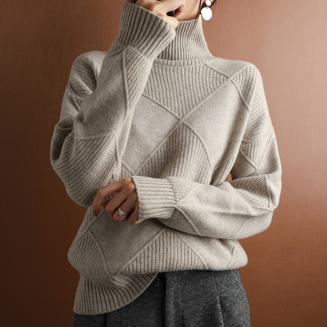 Diamond Pattern Casual Turtleneck Sweater