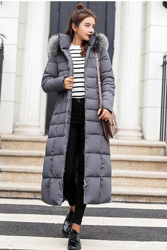 Women's knee-length detachable fur hood down jacket