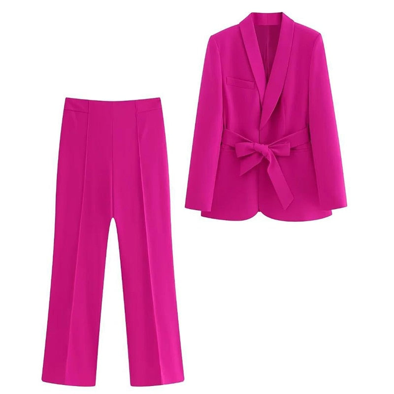 Women’s Tailored Suit Set – Belted Blazer – Wide-Leg Trousers – Flattering Fit