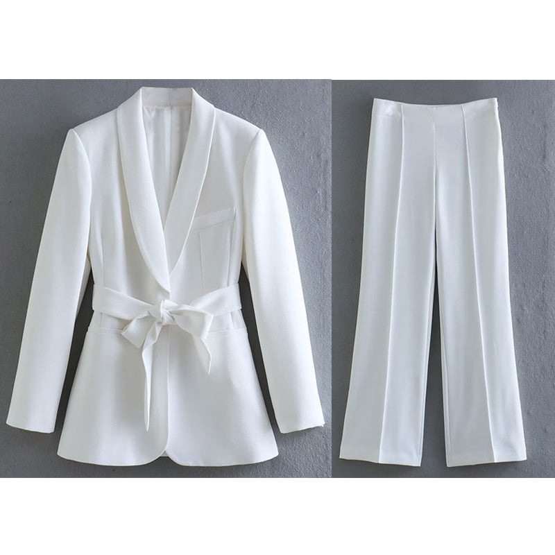 Women’s Tailored Suit Set – Belted Blazer – Wide-Leg Trousers – Flattering Fit