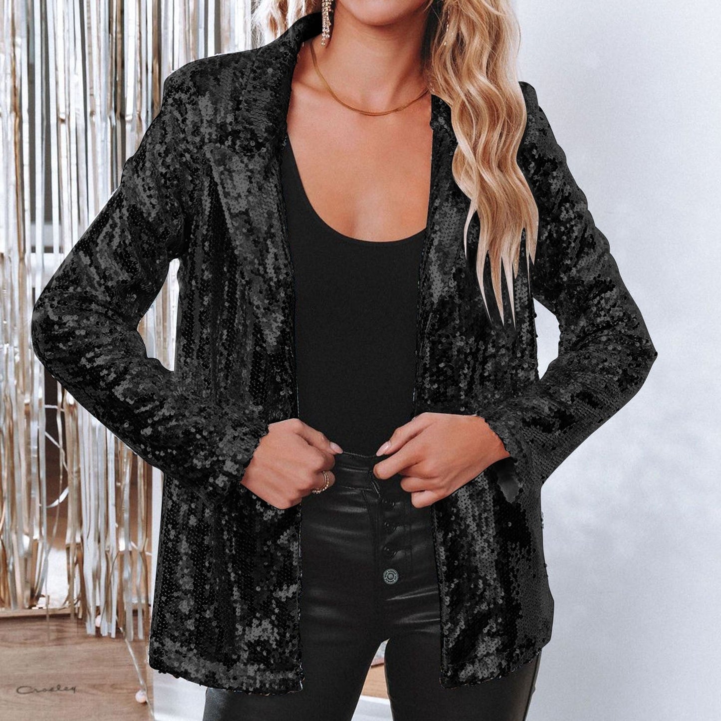 Women's elegant blazer with sequins