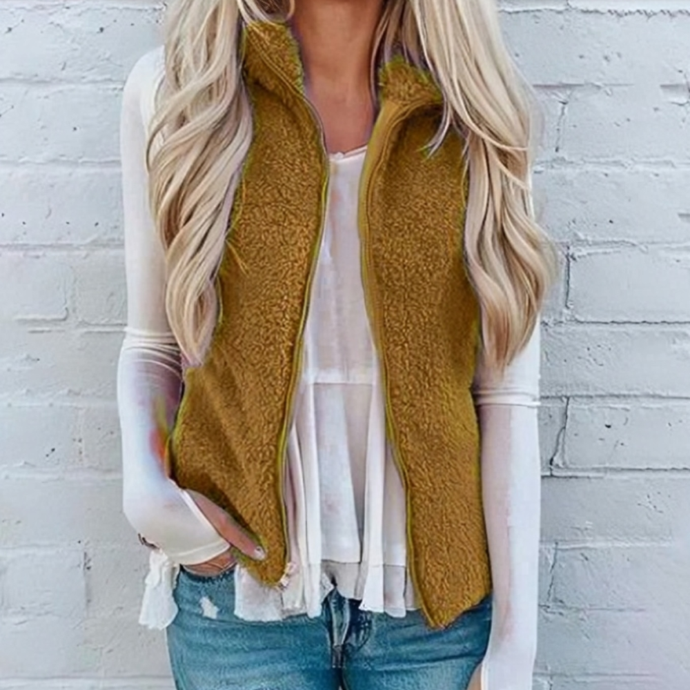 Women’s Fleece Vest – Sherpa Lined – Relaxed Fit – Zip Front – Sleeveless Layering