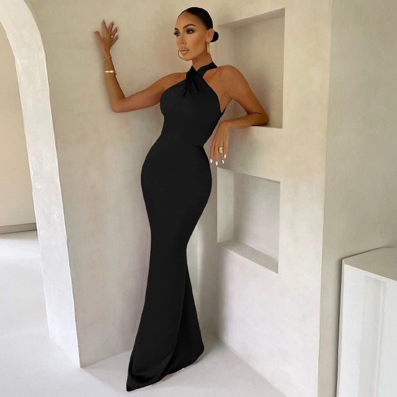 Women's Evening Gown - Halter Neckline - Floor-Length Satin Elegant Formal Wear