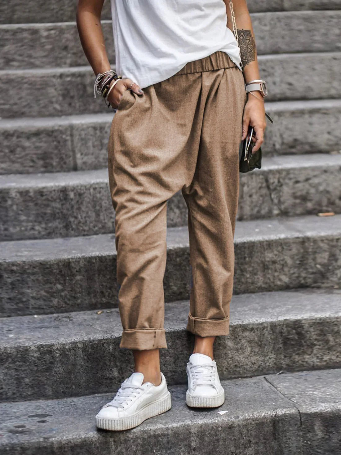 Women's Linen Harem Pants - Loose Fit - Elastic Waist - Lightweight with Side Pockets