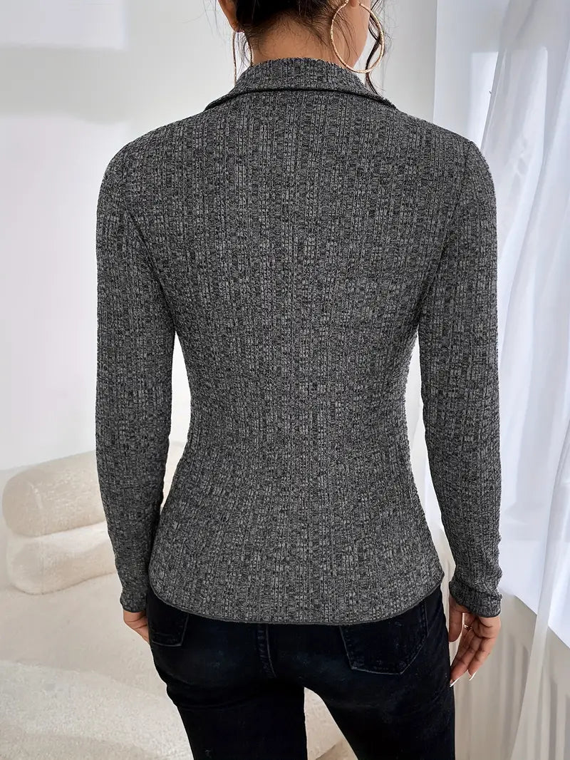 Women’s chic knitted cardigan
