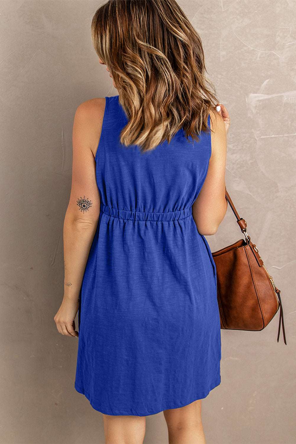 Women's Sleeveless Button-Up Mini Dress - V-Neck - Elastic Waist - Casual Fit
