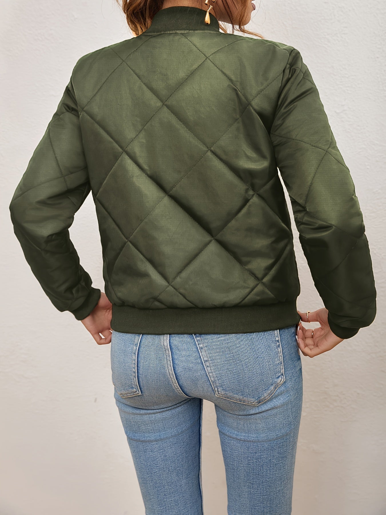 Women’s Bomber Jacket – Quilted Argyle Pattern – Cropped Fit – Ribbed Trim – Zip Closure