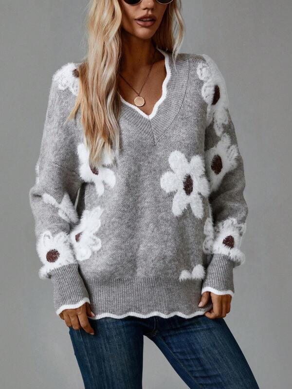 Women's wavy hem v-neck sweater