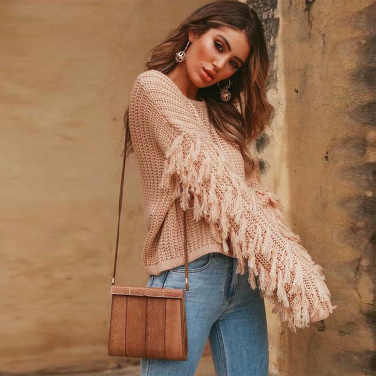 Women’s Sweatshirt – Chunky Knit – Ribbed Texture – Fringe Sleeve – Relaxed Fit