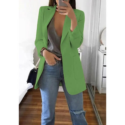 Women's notched blazer with lapel and pockets